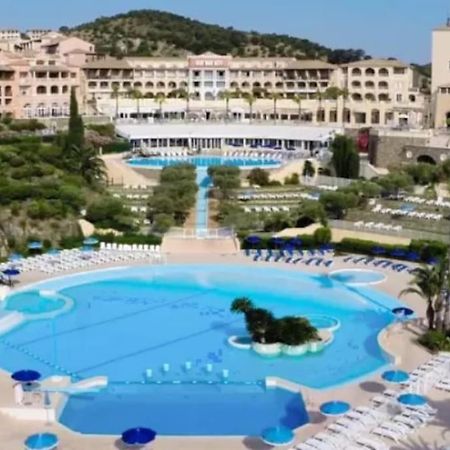 Superbe Appartement Village Cap Esterel 4P Climatise Сен-Рафаэль Экстерьер фото
